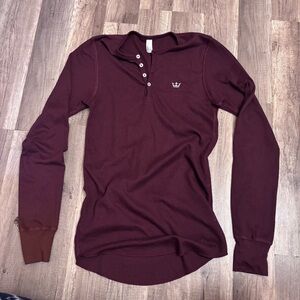 Classic American Apparel burgundy long sleeve henley